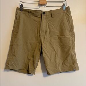 Quiksilver Men's Olive/Tan Flat Front Shorts